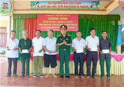 Lữ đoàn Pháo binh 382 tổ chức chương trình kết hợp quân dân y, làm công tác dân vận